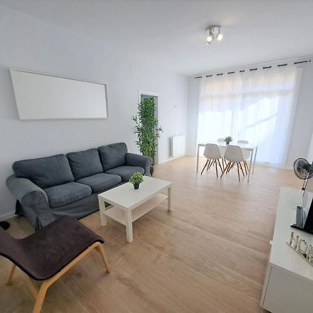 Apartmán Sant Jordi Pisos - Dos De Maig Barcelona Exteriér fotografie