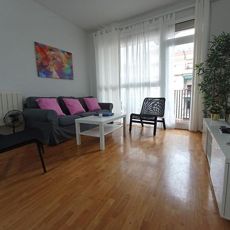 Apartmán Sant Jordi Pisos - Dos De Maig Barcelona Exteriér fotografie