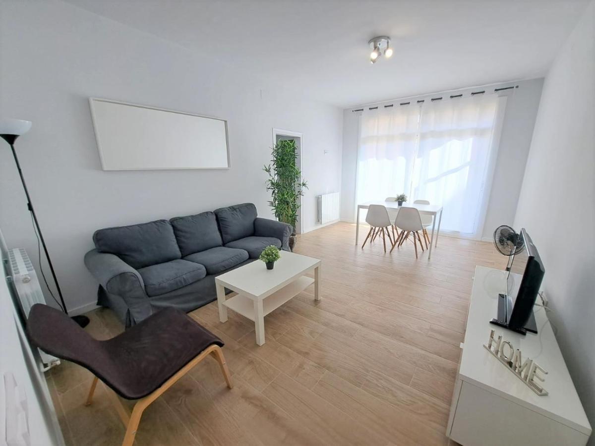Apartmán Sant Jordi Pisos - Dos De Maig Barcelona Exteriér fotografie