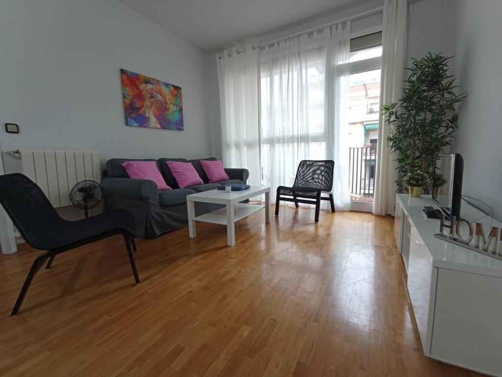 Apartmán Sant Jordi Pisos - Dos De Maig Barcelona Exteriér fotografie